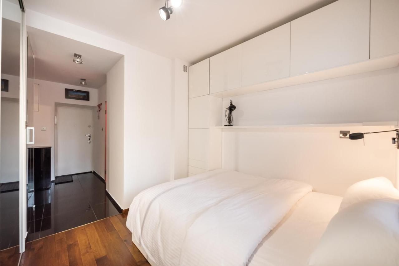 Nowolipki Red Apartment Varsavia Esterno foto